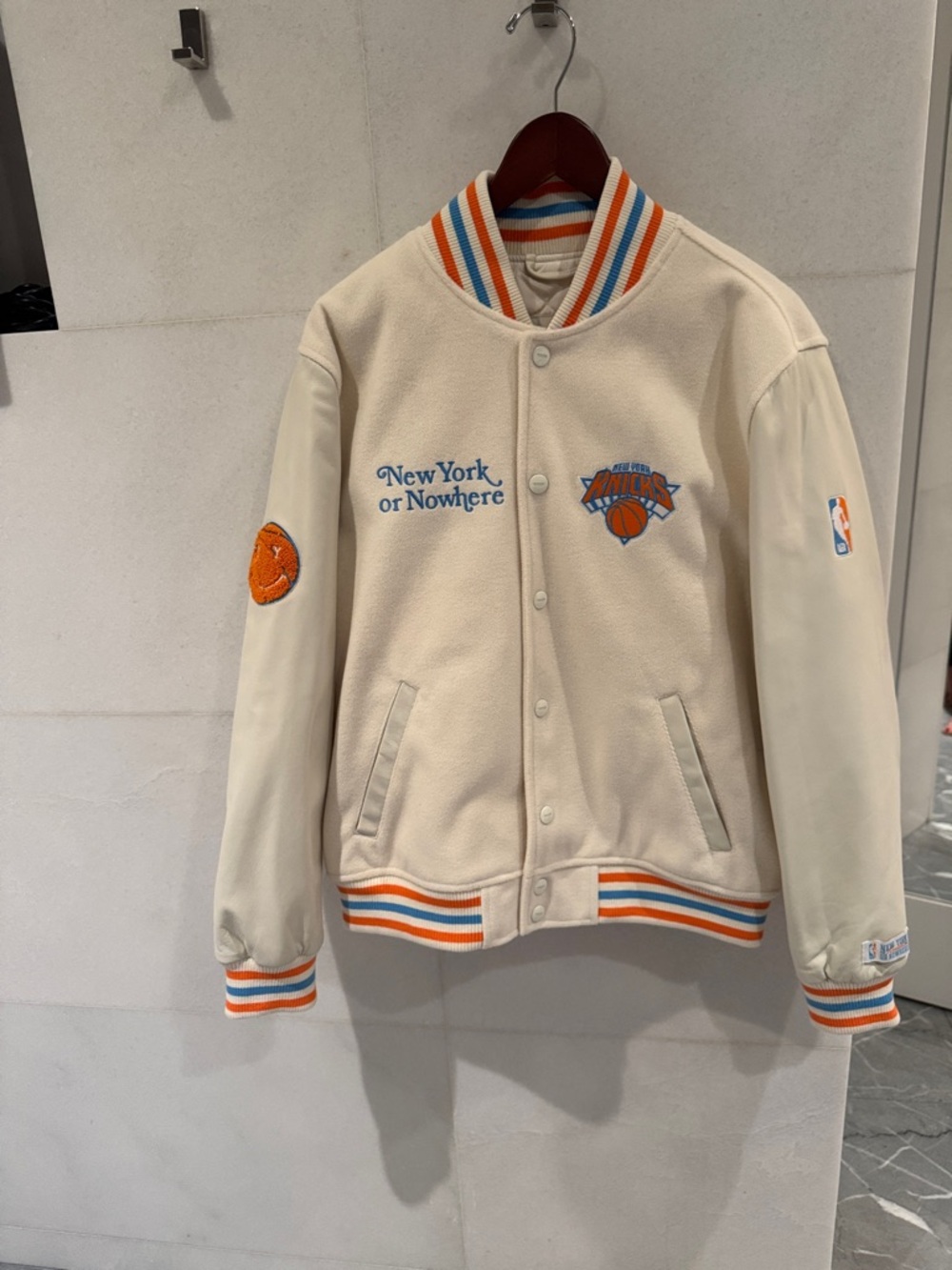 New York or Nowhere Knicks Motto Cream Varsity Jacket Medium SOLD OUT STYLE